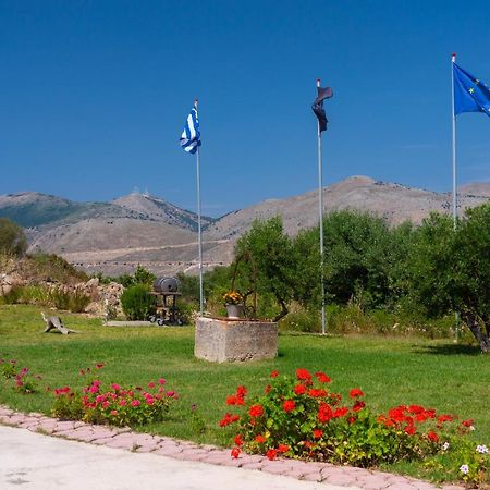 Casa Di Colona - Κόκκινο Appartement Lixouri Buitenkant foto