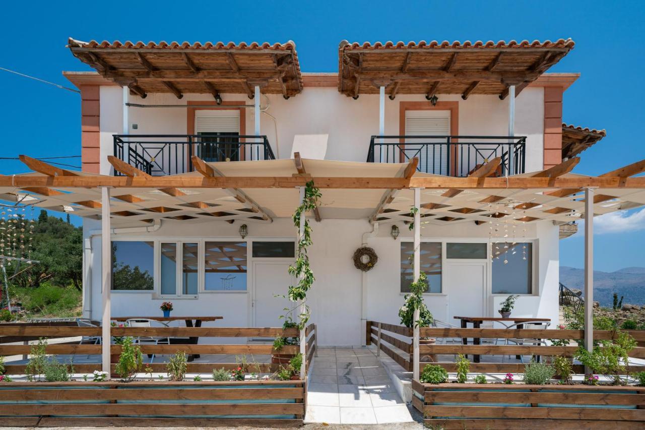 Casa Di Colona - Κόκκινο Appartement Lixouri Buitenkant foto