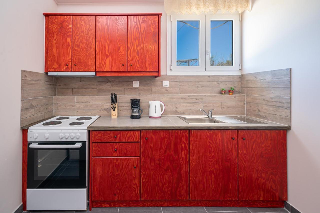 Casa Di Colona - Κόκκινο Appartement Lixouri Buitenkant foto