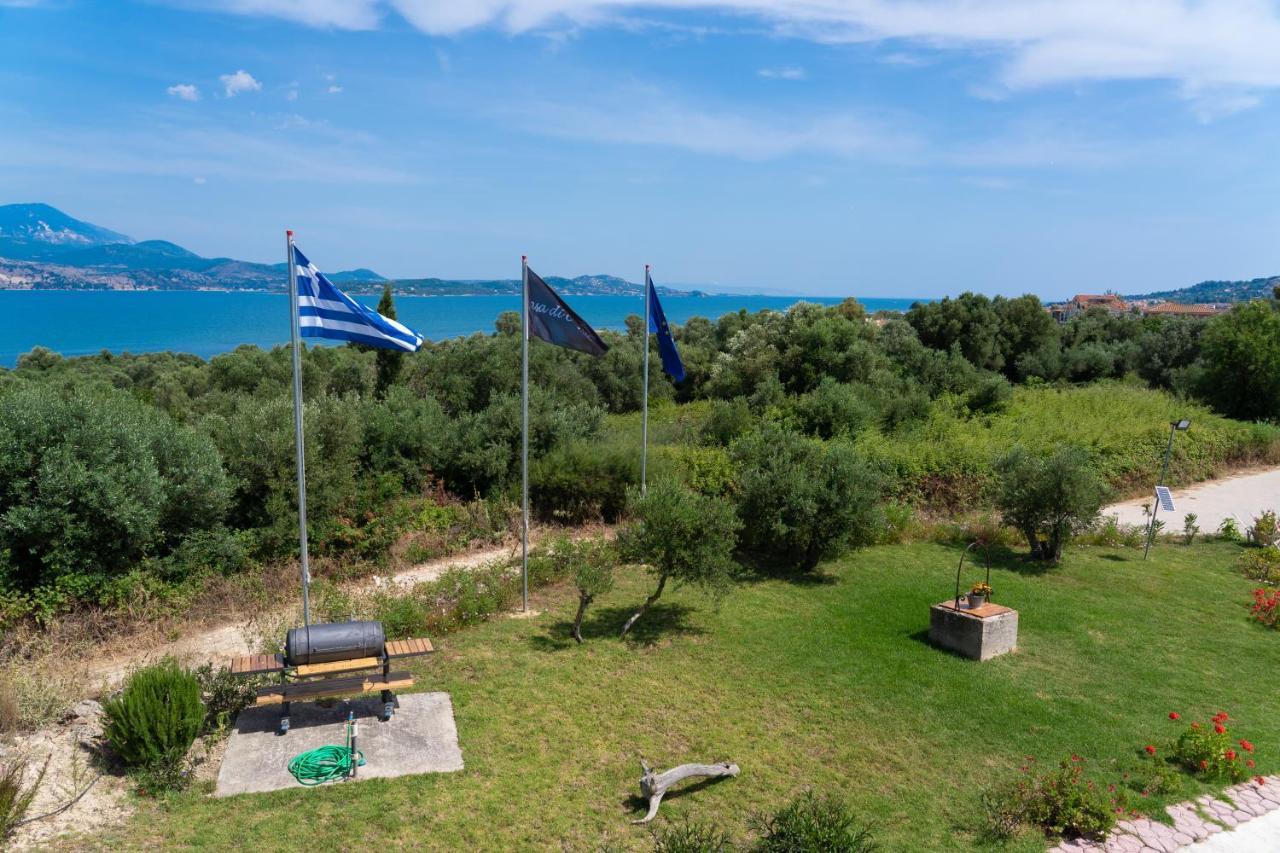 Casa Di Colona - Κόκκινο Appartement Lixouri Buitenkant foto